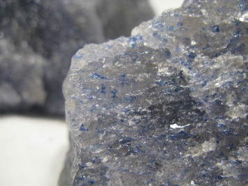 ブルー岩塩塊2